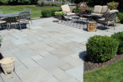 Bluestone Patio with Cultured Stone Piers in Southampton, NJ (2)