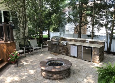 Outdoor Patio and Kitchen in Mount Laurel, NJ